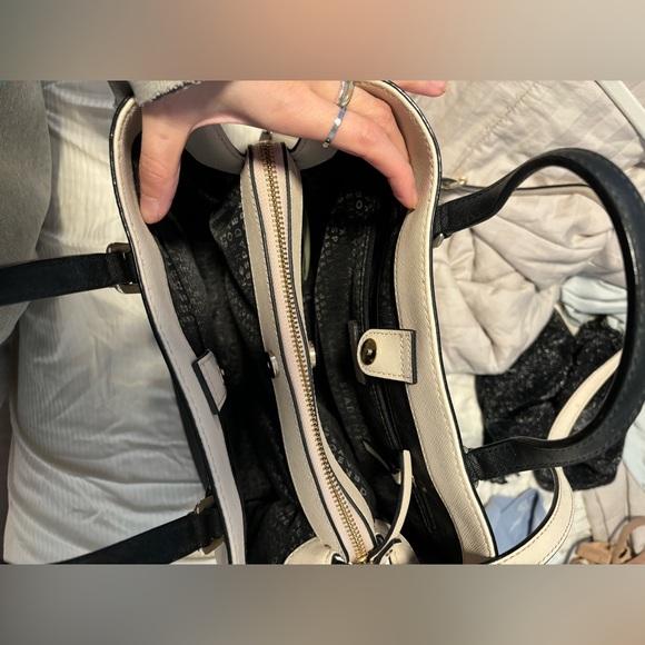 Black and Cream Kate Spade Handbag - Picture 6 of 11